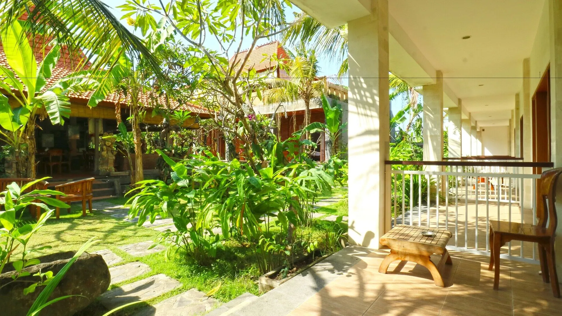 D'Uma Residence Denpasar  2*, Denpasar (Bali)